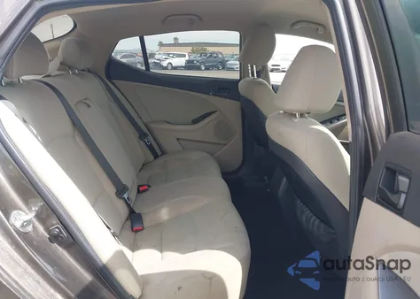 2014 Kia Optima Lx z USA, uszkodzony, nr VIN 5XXGM4A7XEG334175